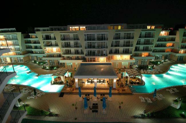 Apartament Grand Kamelia Daire Sunny Beach Dış mekan fotoğraf